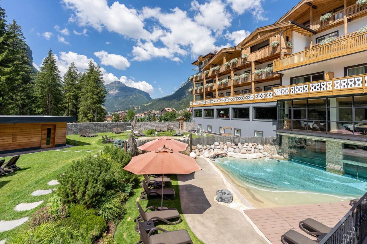 Croce Bianca Leisure & Spa Hotel カナツェーイ エクステリア 写真
