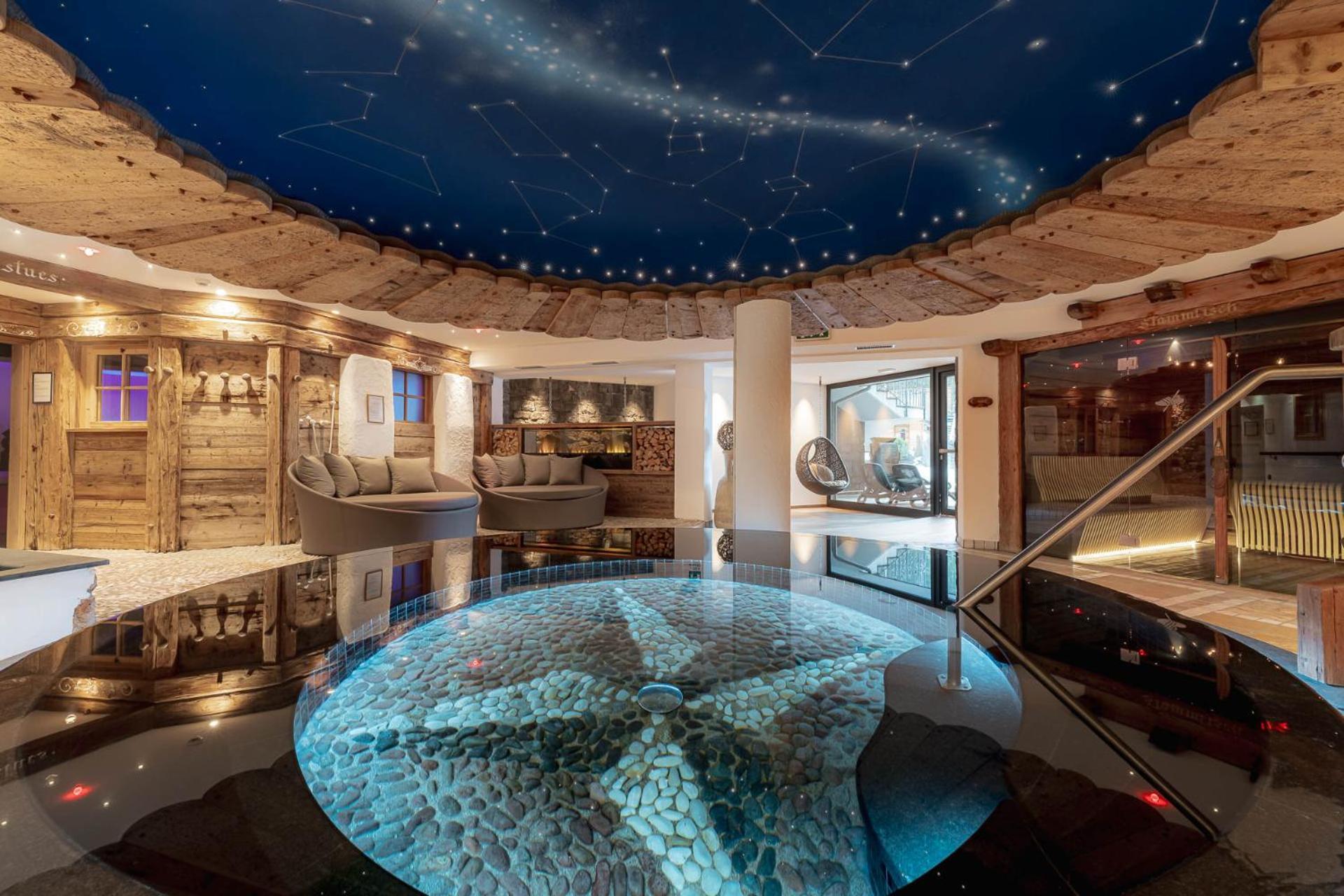 Croce Bianca Leisure & Spa Hotel カナツェーイ エクステリア 写真