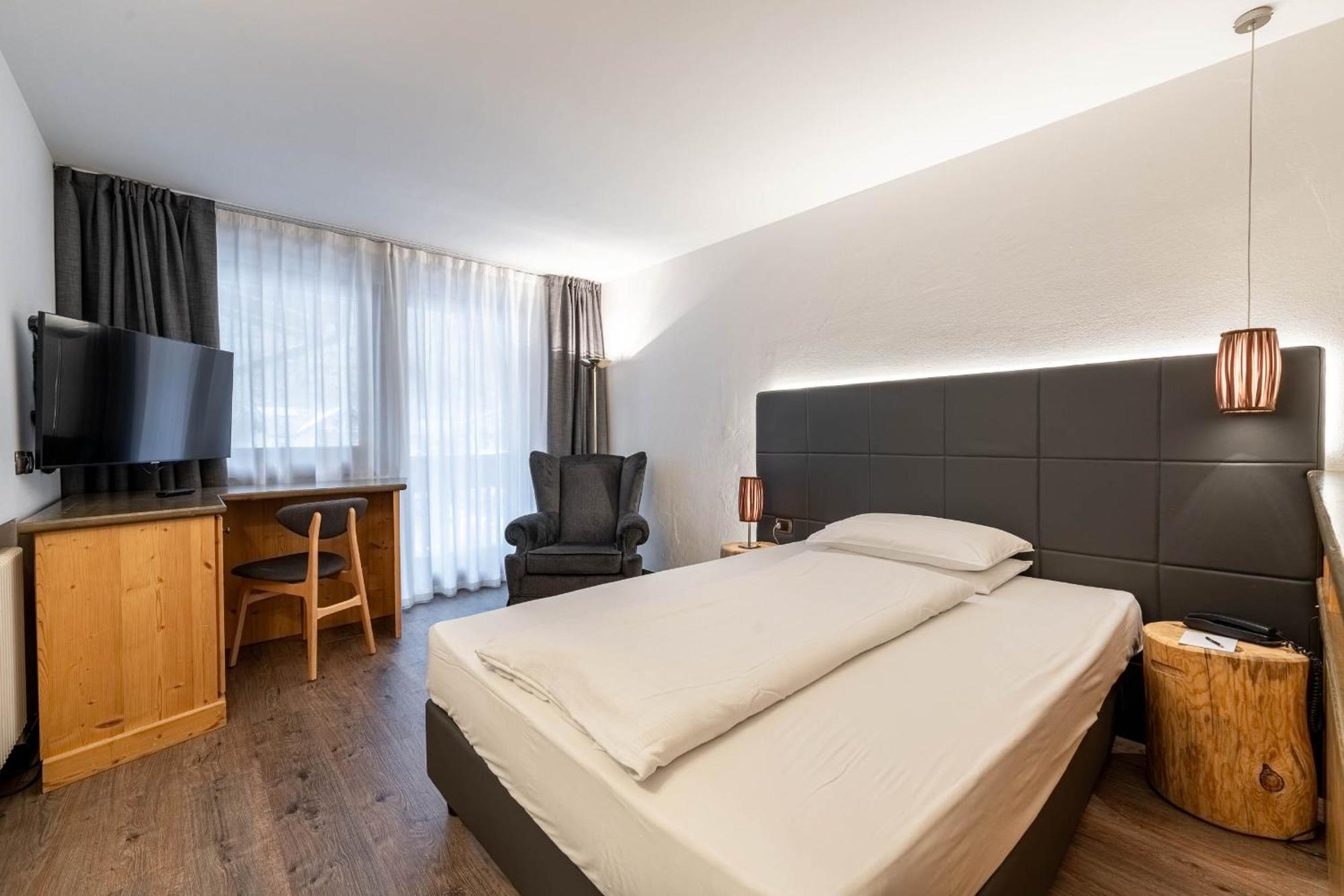 Croce Bianca Leisure & Spa Hotel カナツェーイ エクステリア 写真